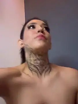 Snapshot of MamiSoft420 chatting on April 2026 10:02:02 PM MamiSoft420 online show from April 2026 10:02:02 PM