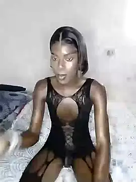 Snapshot of Chocolate_Queenxx03 chatting on May 2026 12:19:02 AM Chocolate Queenxx03 online show from May 2026 12:19:02 AM