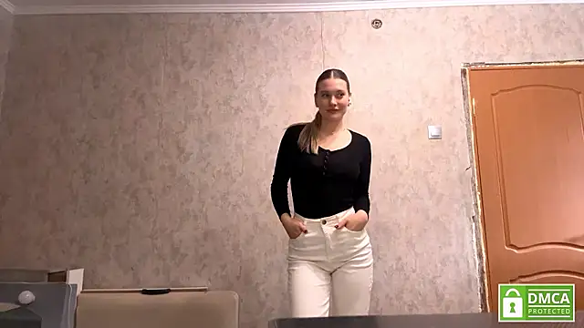 Jolievic online show from March 2026 11:26:01 AM