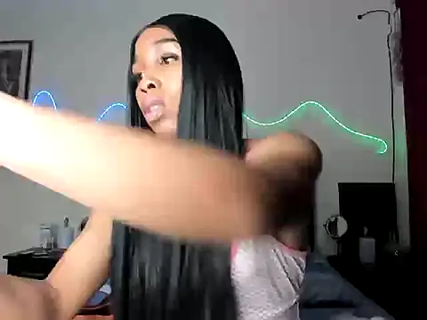 YourDreamReal online show from February 2026 03:25:01 AM