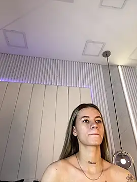 JuliaColemann online show from February 2026 11:49:01 AM