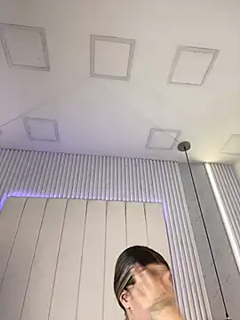 JuliaColemann online show from February 2026 12:04:02 PM