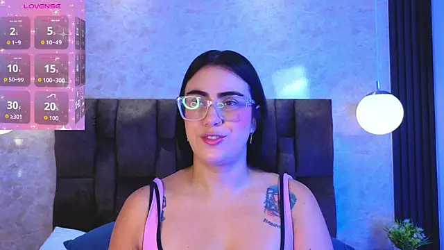 Snapshot of vicky_grey chatting on June 2026 12:31:02 PM vicky grey online show from June 2026 12:31:02 PM