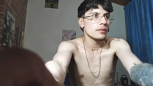 Snapshot of PaulDamico chatting on June 2026 05:23:01 AM PaulDamico online show from June 2026 05:23:01 AM