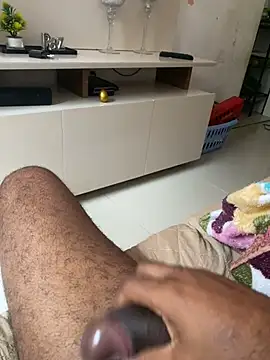 Snapshot of hudson19cm chatting on March 2026 03:05:02 PM hudson19cm online show from March 2026 03:05:02 PM