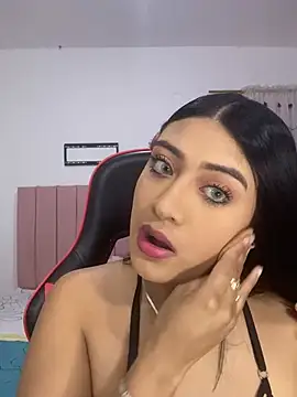 GabrielaZuluaga online show from February 2026 05:11:02 AM