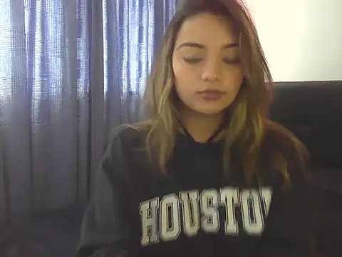 Itsgabyx online show from February 2026 06:03:01 PM