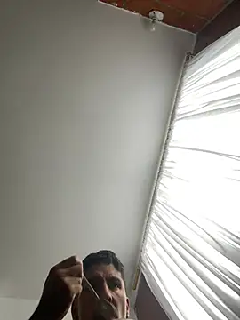 mister eithan online show from April 2026 07:19:01 PM