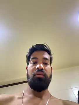 priyansh92924 online show from April 2026 03:21:01 AM