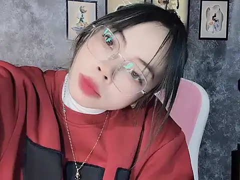 Suki 99 online show from February 2026 03:43:02 PM