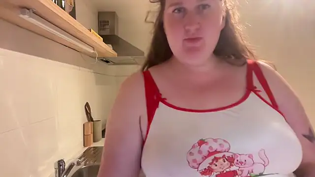 Snapshot of xopeachybaby chatting on May 2026 07:05:01 AM xopeachybaby online show from May 2026 07:05:01 AM