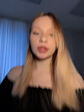 Snapshot of DayaFoxy chatting on March 2026 01:07:02 PM DayaFoxy online show from March 2026 01:07:02 PM