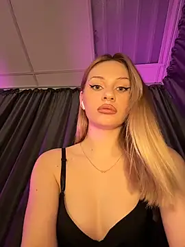 Snapshot of DayaFoxy chatting on March 2026 01:15:01 PM DayaFoxy online show from March 2026 01:15:01 PM