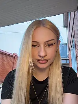 Snapshot of DayaFoxy chatting on March 2026 01:17:01 PM DayaFoxy online show from March 2026 01:17:01 PM