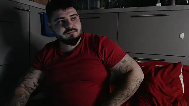 HiddendesireXO01 online show from February 2026 09:45:01 PM