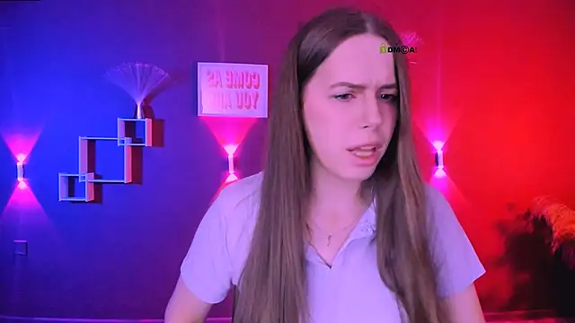 Snapshot of lumi_soft chatting on April 2026 07:47:02 AM lumi soft online show from April 2026 07:47:02 AM