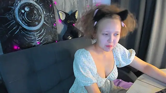 Snapshot of Senya_Sol chatting on March 2026 10:21:02 PM Senya Sol online show from March 2026 10:21:02 PM