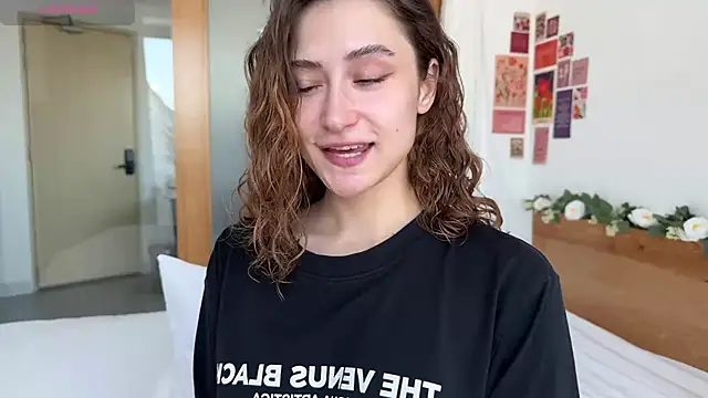 Snapshot of cutiemari chatting on March 2026 04:27:02 AM cutiemari online show from March 2026 04:27:02 AM