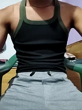 Snapshot of its_rising_star chatting on March 2026 09:25:01 AM its rising star online show from March 2026 09:25:01 AM