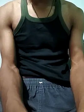 Snapshot of its_rising_star chatting on March 2026 11:26:02 PM its rising star online show from March 2026 11:26:02 PM