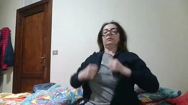 Miasexmilf online show from May 2026 11:23:04 PM
