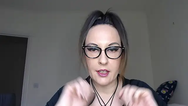 PsychicDominatrix online show from February 2026 02:59:02 PM