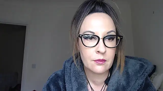 PsychicDominatrix online show from February 2026 04:11:02 PM