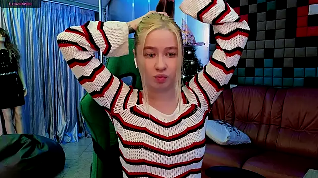 LeilaReal online show from January 2026 09:18:02 PM