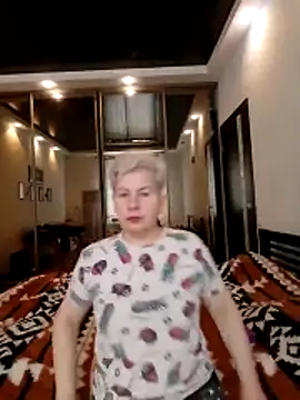 Snapshot of AvaSwan5354 chatting on April 2026 12:18:02 PM AvaSwan5354 online show from April 2026 12:18:02 PM