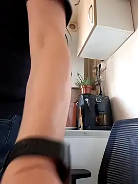 Snapshot of AdaBoys chatting on March 2026 06:25:02 AM AdaBoys online show from March 2026 06:25:02 AM