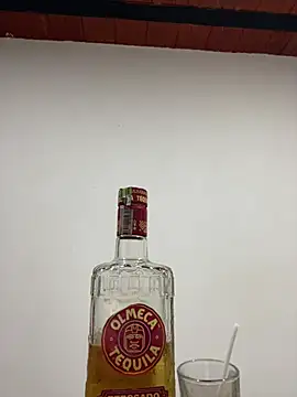 Snapshot of Sexylady1324 chatting on April 2026 03:28:01 AM Sexylady1324 online show from April 2026 03:28:01 AM