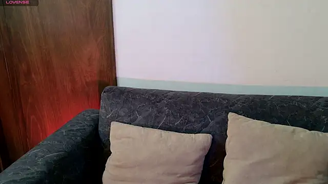 Snapshot of aramjones chatting on July 2026 01:32:01 PM aramjones online show from July 2026 01:32:01 PM