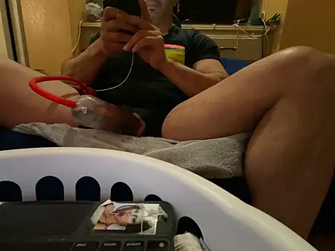 Snapshot of daddydonkey84 chatting on January 2026 10:30:01 AM daddydonkey84 online show from January 2026 10:30:01 AM