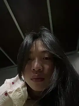 Lyn-be99 online show from March 2026 12:48:02 AM