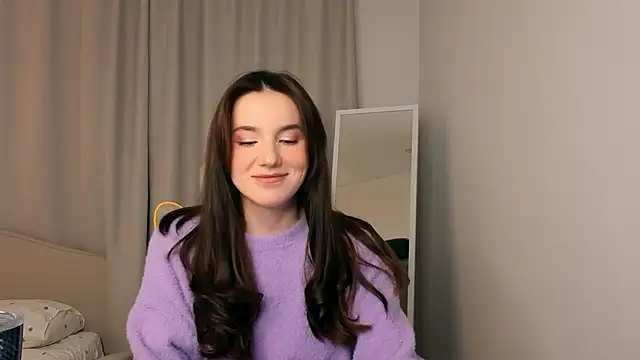 ssandralovin online show from April 2026 07:33:01 PM