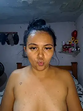 Snapshot of Daniela_Cruz_ chatting on June 2026 02:59:01 PM Daniela Cruz online show from June 2026 02:59:01 PM