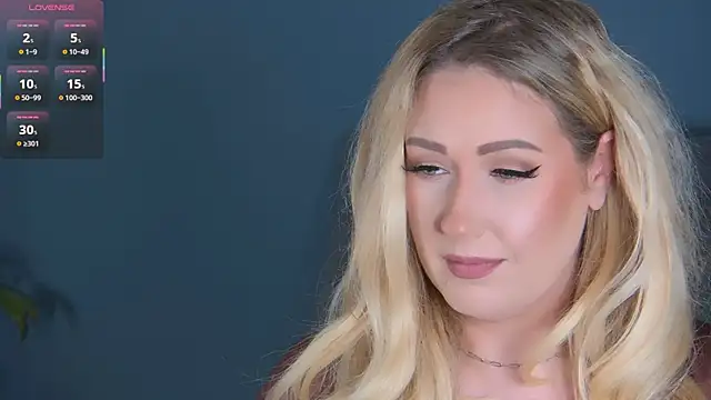 Snapshot of OndinaNoire chatting on April 2026 06:46:02 PM OndinaNoire online show from April 2026 06:46:02 PM