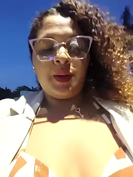 Snapshot of Adina_Skaly chatting on March 2026 11:37:01 PM Adina Skaly online show from March 2026 11:37:01 PM