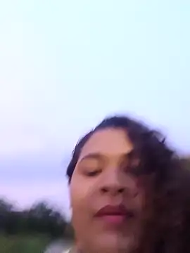 Snapshot of Adina_Skaly chatting on April 2026 11:27:01 PM Adina Skaly online show from April 2026 11:27:01 PM