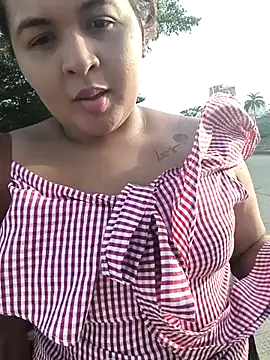 Snapshot of Adina_Skaly chatting on April 2026 10:14:02 PM Adina Skaly online show from April 2026 10:14:02 PM