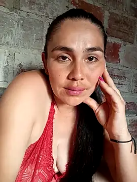 Snapshot of indecent_mother chatting on March 2026 09:43:02 PM indecent mother online show from March 2026 09:43:02 PM