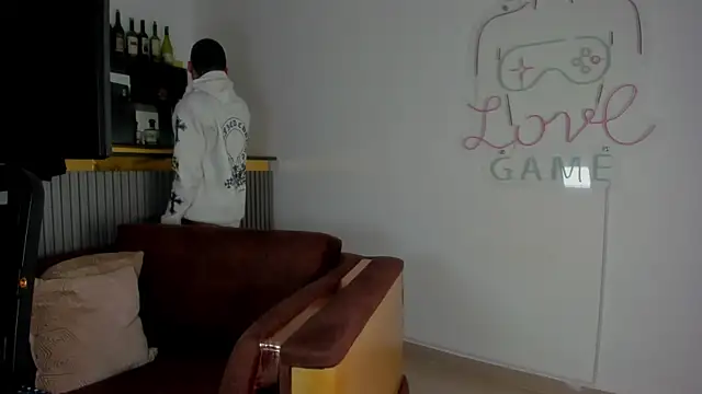 Rpoolrboy online show from February 2026 07:34:02 AM