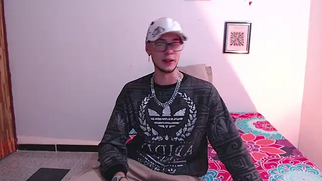 Snapshot of Vlad__night chatting on February 2026 03:24:01 AM Vlad night online show from February 2026 03:24:01 AM