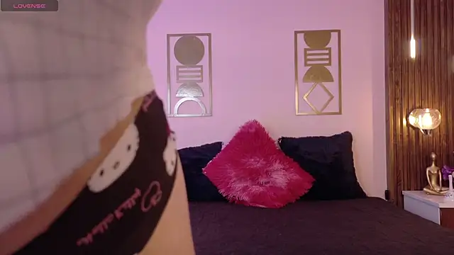 Hanna-Winchester online show from April 2026 08:28:02 PM