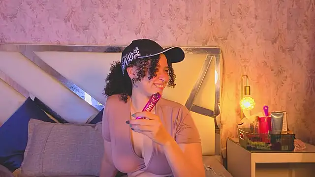 Snapshot of Benny_and_Mark chatting on March 2026 04:18:02 AM Benny and Mark online show from March 2026 04:18:02 AM