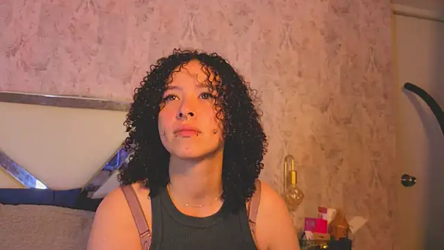 Snapshot of Benny_and_Mark chatting on March 2026 04:05:02 AM Benny and Mark online show from March 2026 04:05:02 AM