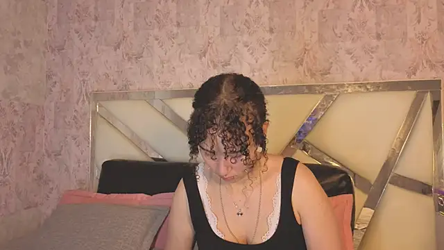 Snapshot of Benny_and_Mark chatting on April 2026 03:41:01 AM Benny and Mark online show from April 2026 03:41:01 AM