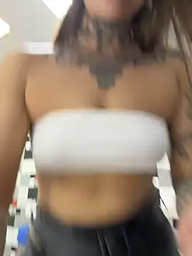 KishaMur online show from February 2026 04:19:02 AM