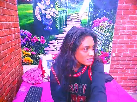 Snapshot of IndianPretty14u2Luv chatting on June 2026 05:09:01 AM IndianPretty14u2Luv online show from June 2026 05:09:01 AM