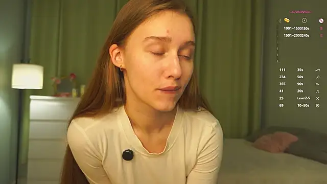 SharaNewbern online show from February 2026 02:13:01 PM